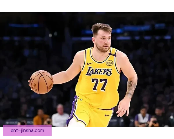 东契奇32分带伤鏖战三分绝平三不沾效率低迷遗憾吞里程悲